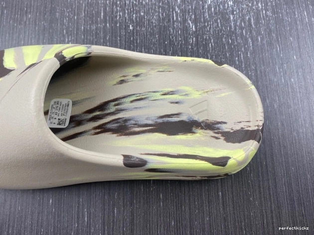 FZ5899 Yeezy Adidas Slide 0708